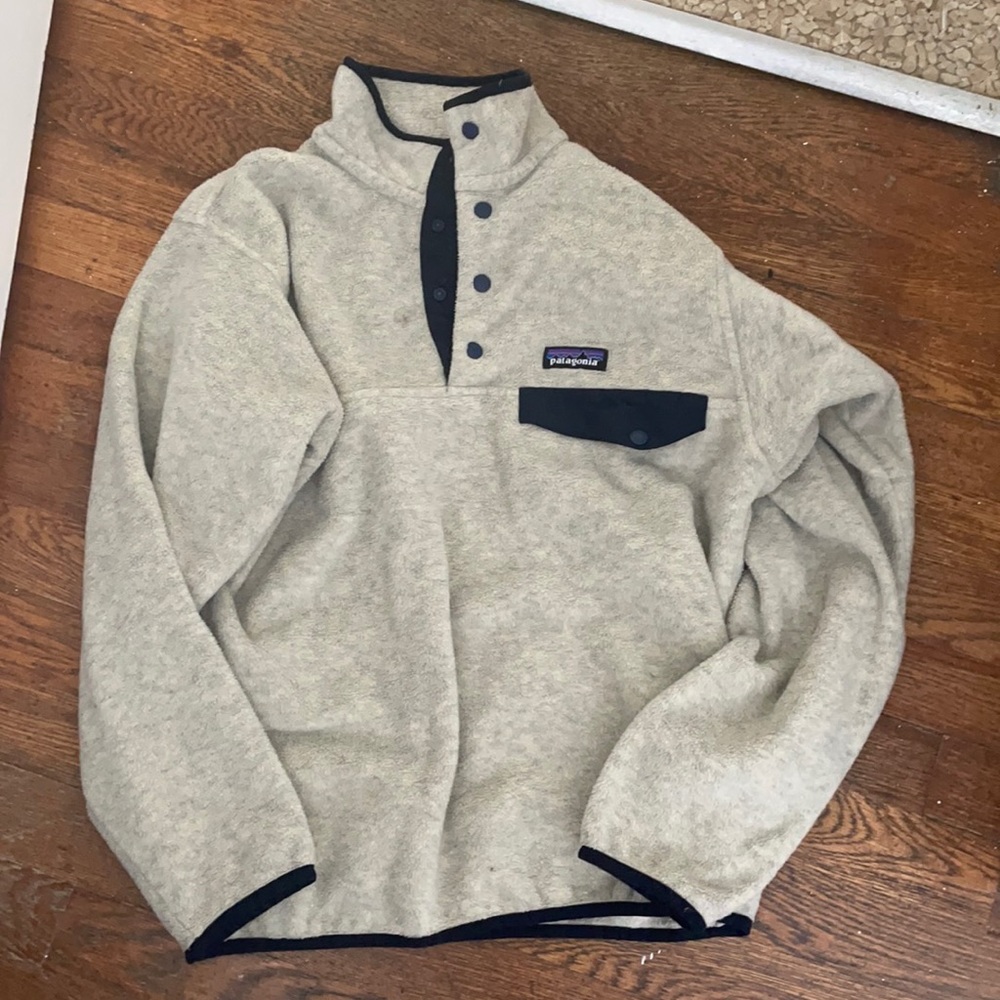 patagonia fleece sweater xs